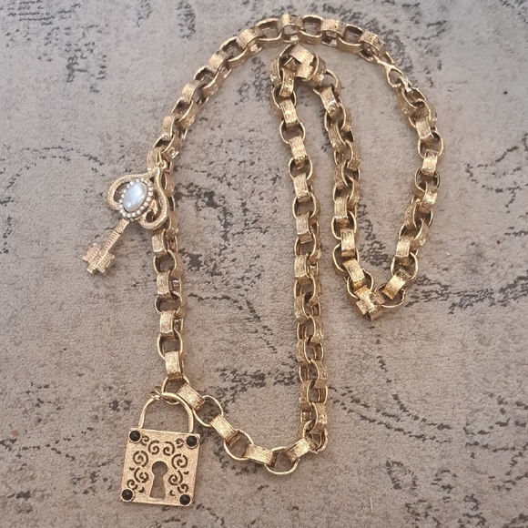 Hand Crafted Jewelry - Vintage Artisan Craft Goldtone Lock And Key Necklace